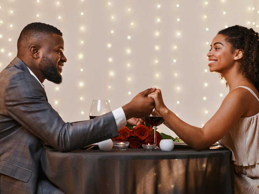 valentine-dinner-focused-on-togetherness