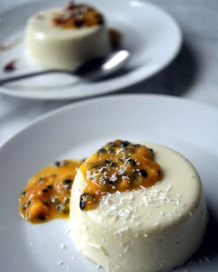 vanilla-panna-cotta-with-coconut-milk