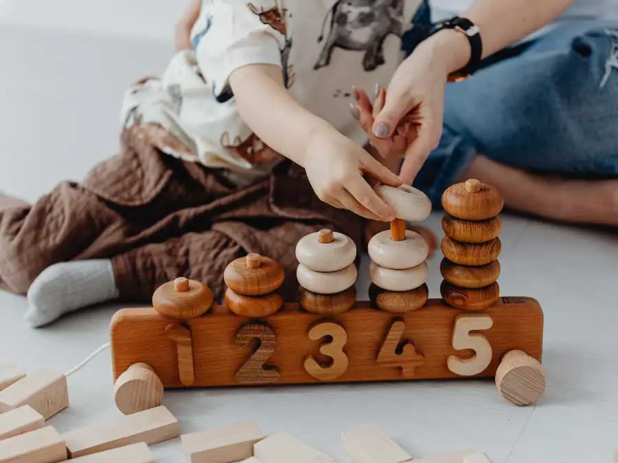 wooden-pull-toy-easter-basket-for-toddler