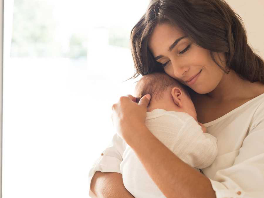 establish-gentle-start-and-end-times-effective-breastfeeding-tips-while-working-from-home
