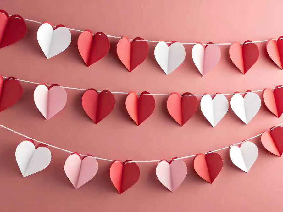 handmade-paper-garlands