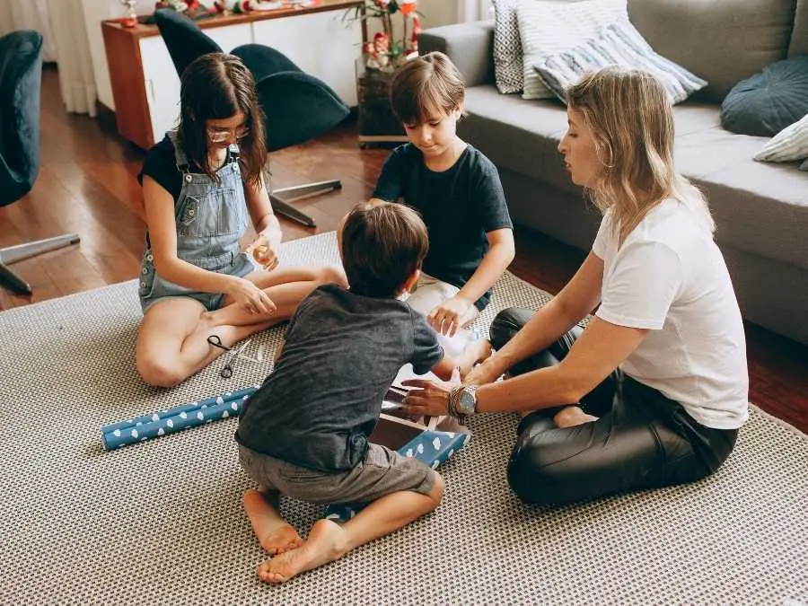 implement-a-problem-solving-routine-make-sibling-share-a-room-without-the-constant-fighting