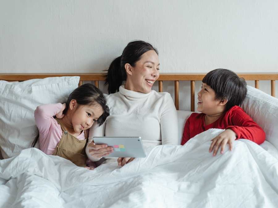 use-a-consistent-bedtime-phrase