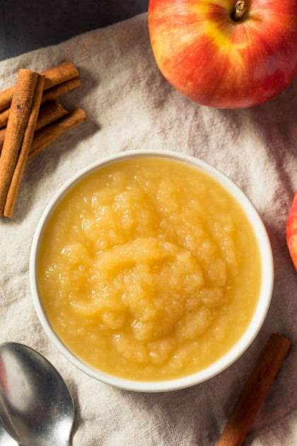 applesauce-for-nausea-sick-toddler-menu