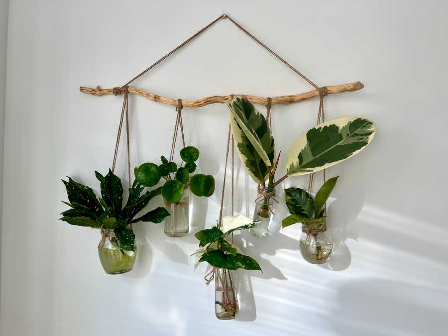 diy-shamrock-plant-stakes