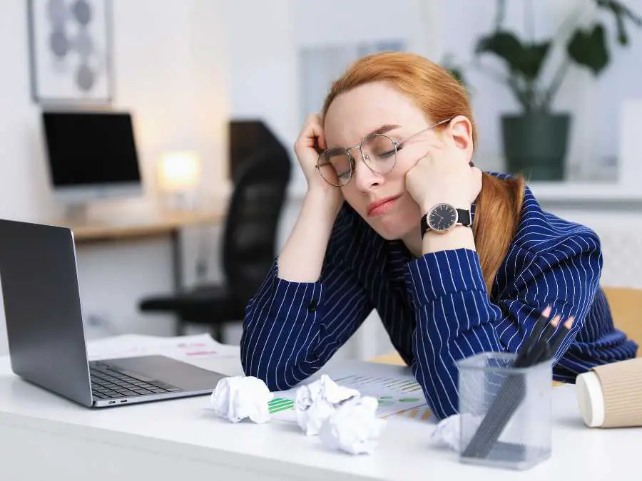 feeling-guilty-for-working-or-for-not-working-guilt-cycle-and-how-i-finally-broke-free-from-it