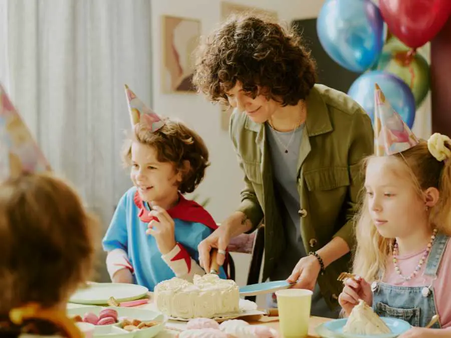 focus-on-homemade-food-sustainable-kids-birthday-party-ideas