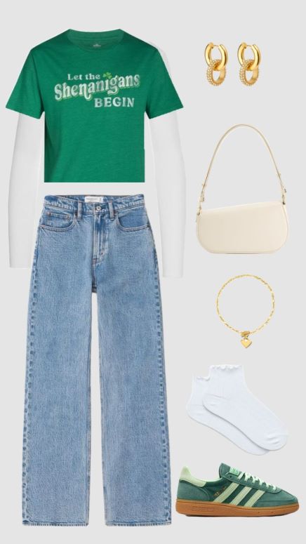 Graphic-Green-Tee-with-Light-Wash-Mom-Jeans