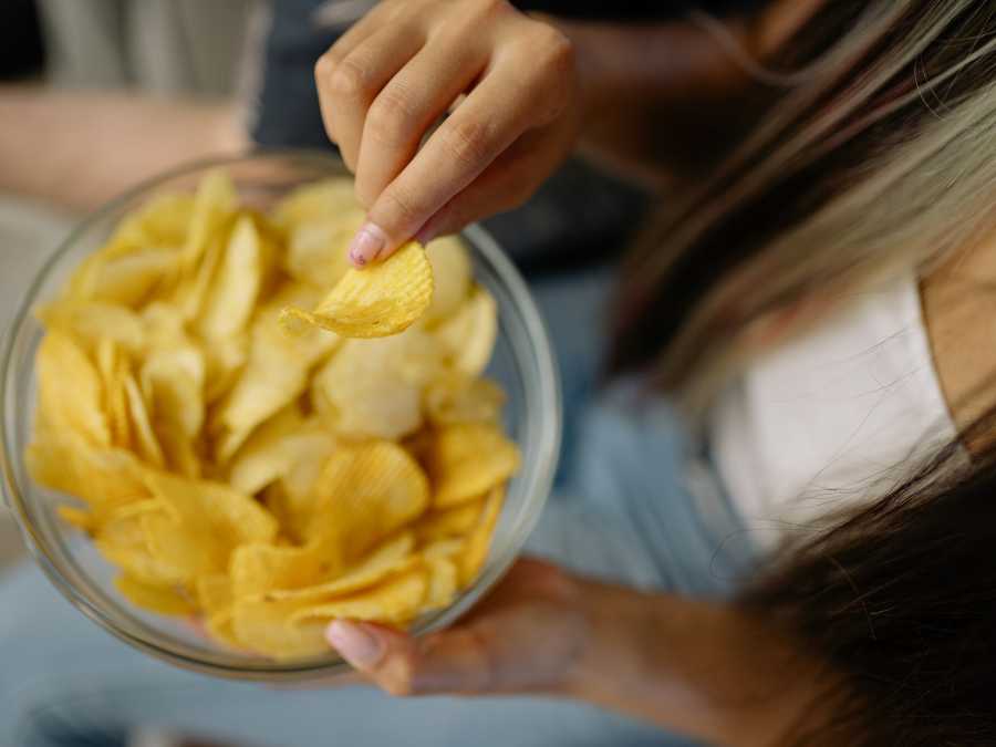ice-chips-for-refusing-fluids