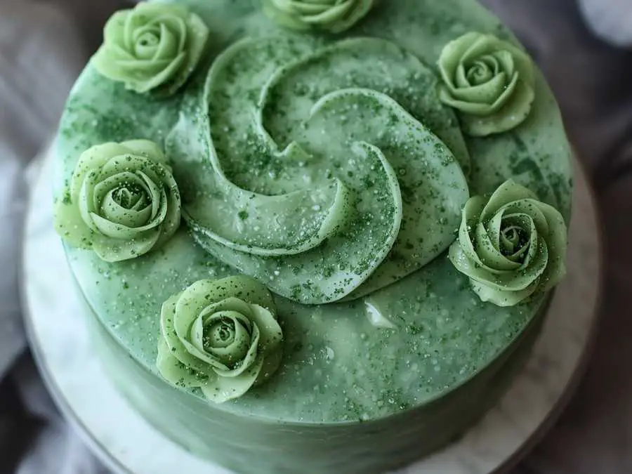 Jade-Harmony-Cake-lucky-charm-cake-(saint-patrick's-day)