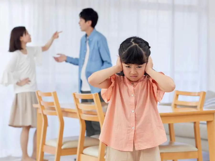 keep-consequences-calm-and-immediate-parenting-with-boundaries-without-yelling