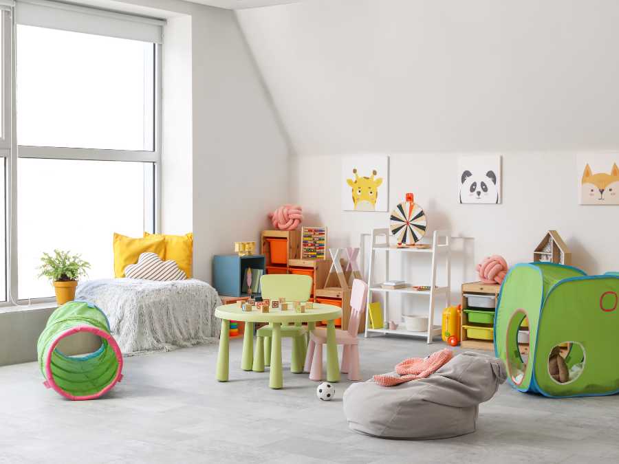 letting-the-room-be-imperfect-de-influenced-nursery-decor