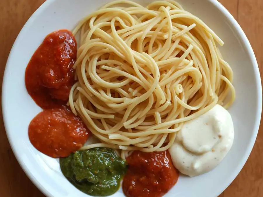 plain-pasta-with-optional-sauces
