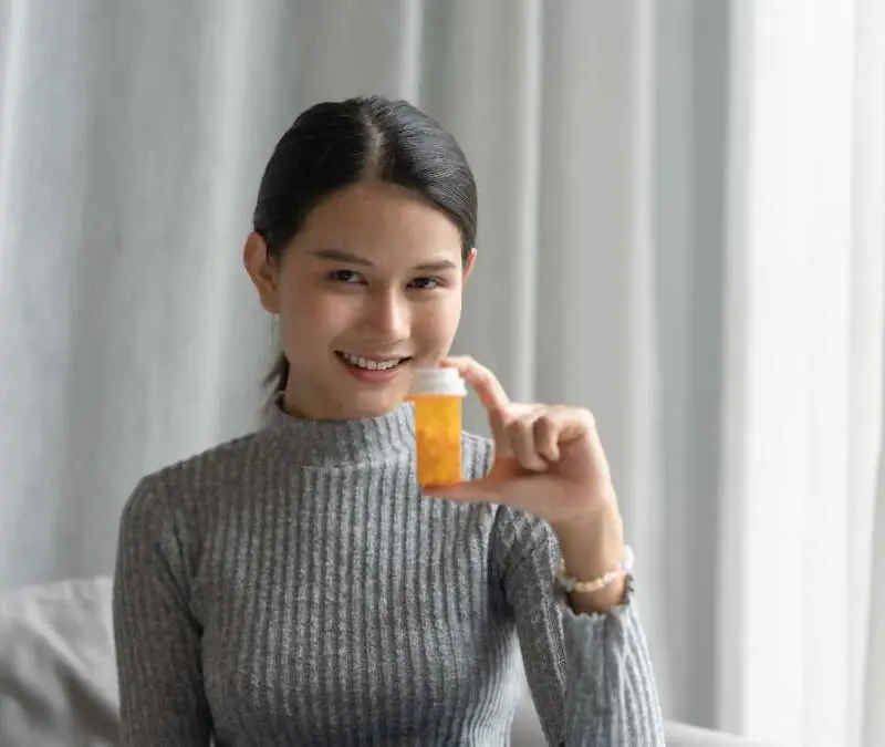 prenatal-vitamins-first-trimester-essential