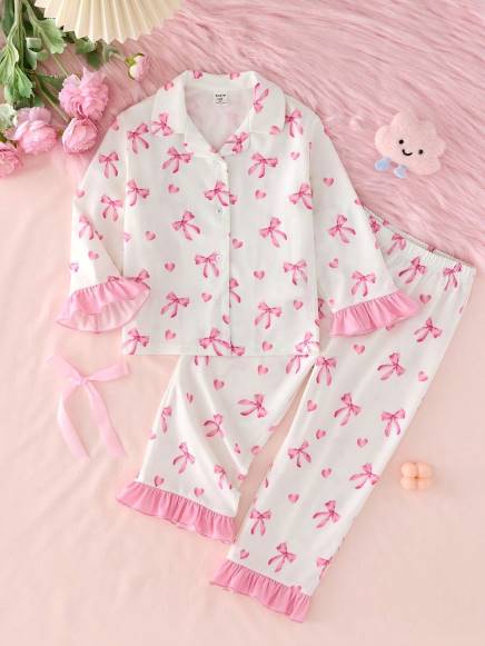 printed-pajama-style-sets-worn-as-daywear-throwback-kids-fashion-outfit