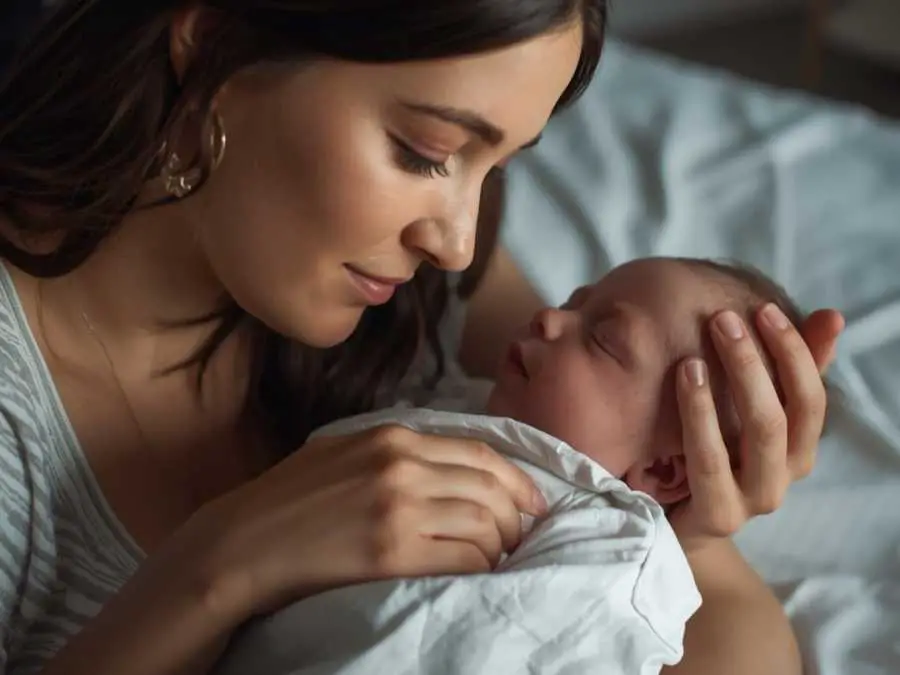 Respond-with-reassurance-newborn-sleep-tips