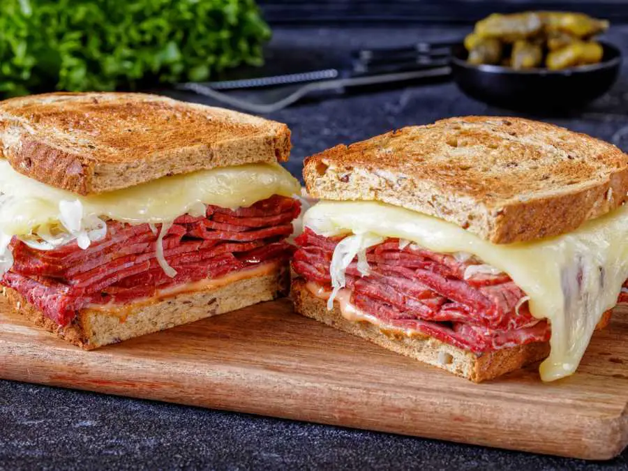 reuben-sandwich