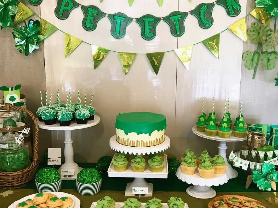 set-up-a-dessert-bar