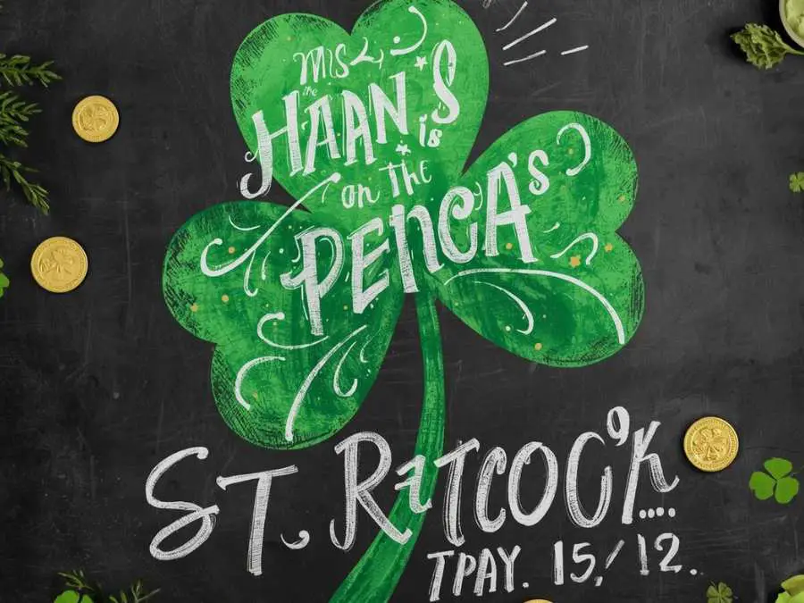 shamrock-chalkboard-sign