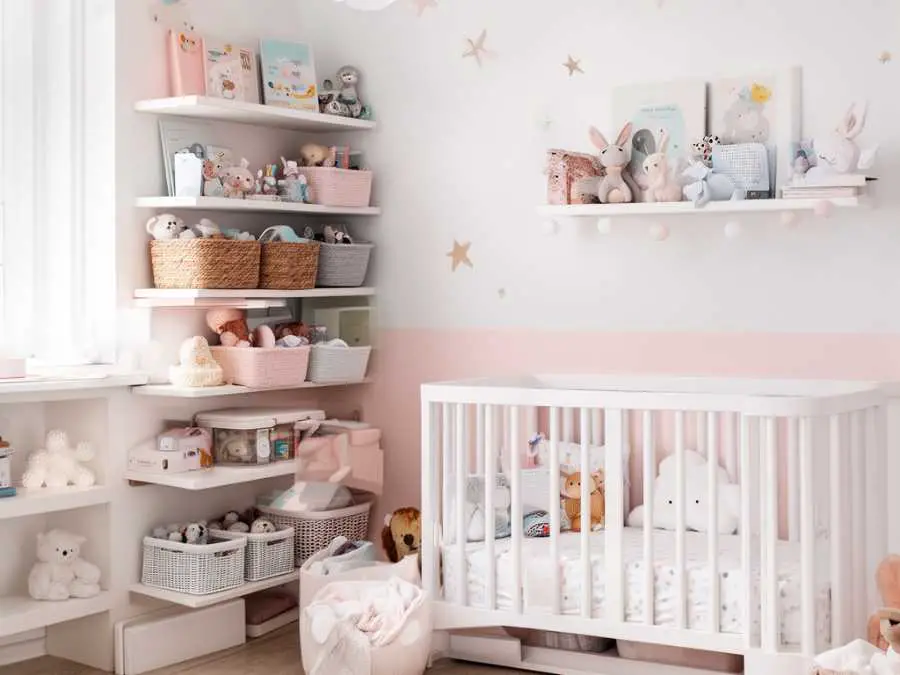 Storage-that-is-practical-and-visible-de-influenced-nursery-decor
