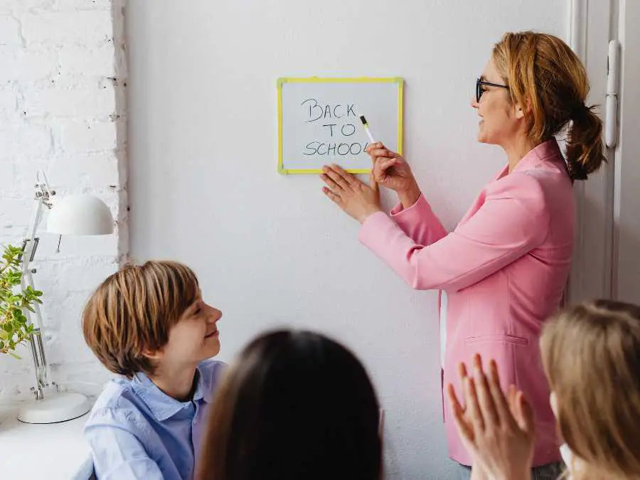 use-visual-reminders-parenting-with-boundaries-without-yelling