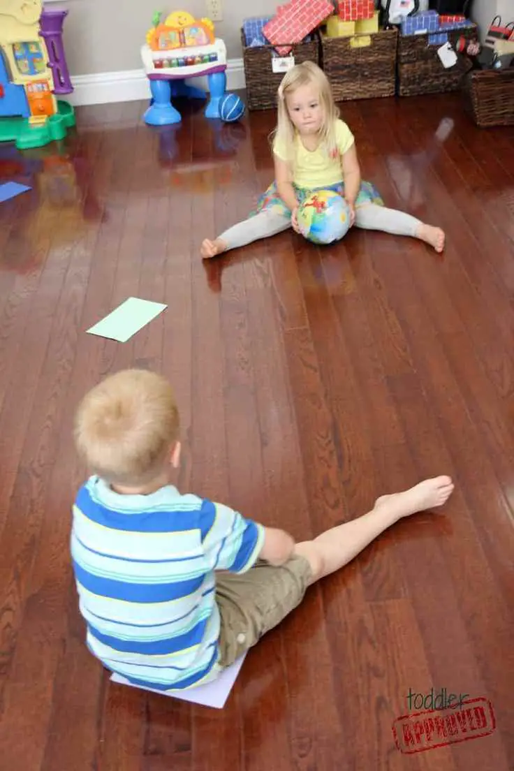 ball-rolling-games-learning-activities-for-toddlers