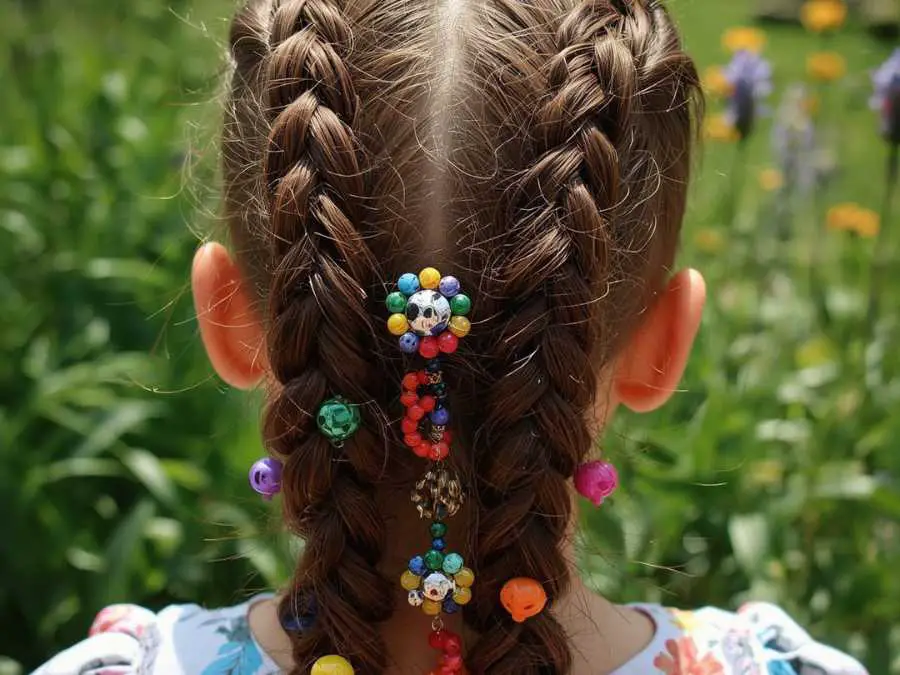 goddess-braids-with-beads