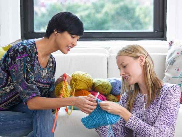 knitting-or-crocheting-craft-to-do-when-you-are-board