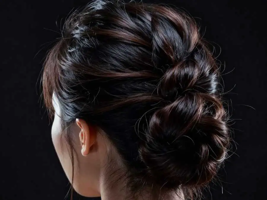 Layered-Pin-Bun