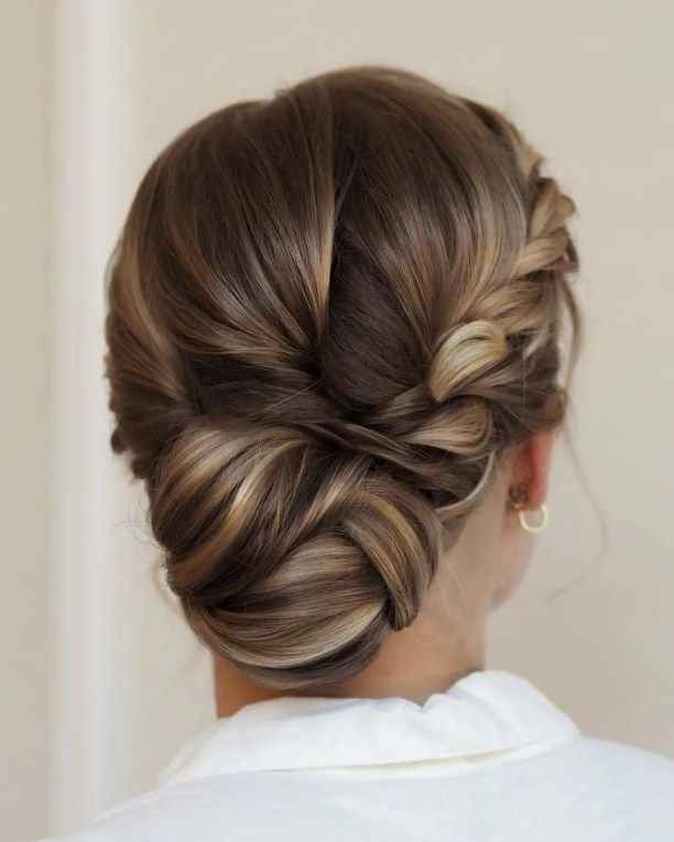 low-bun-with-lifted-crown-