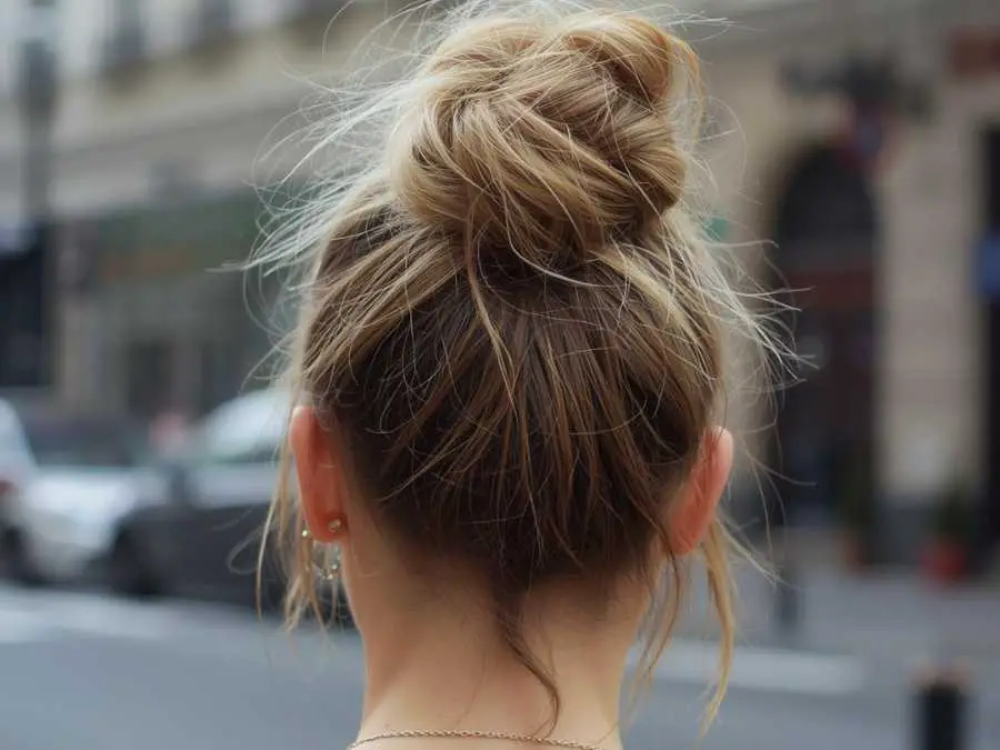 messy-bun