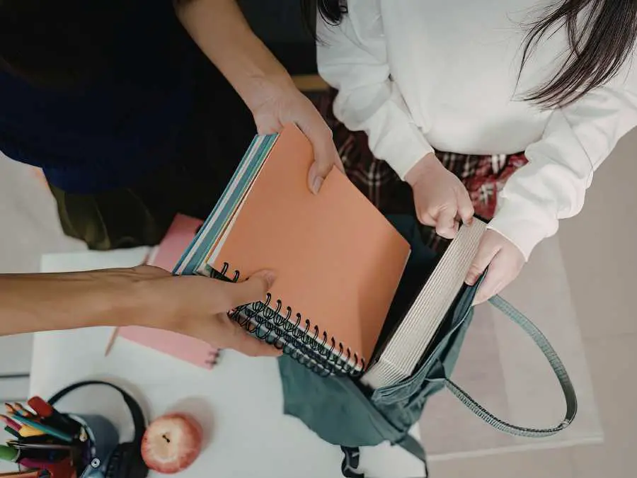 organizing-school-materials-things-to-do-with-toddlers