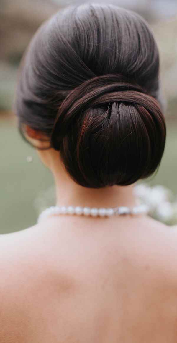 Polished-Bridal- Roll-Bun