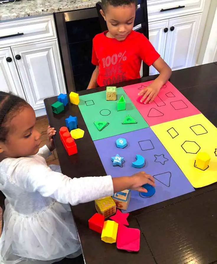 shape-sorting-toys-learning-activities-for-toddlers