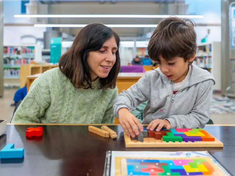 simple-puzzle-solving-educational-activities-for-preschoolers