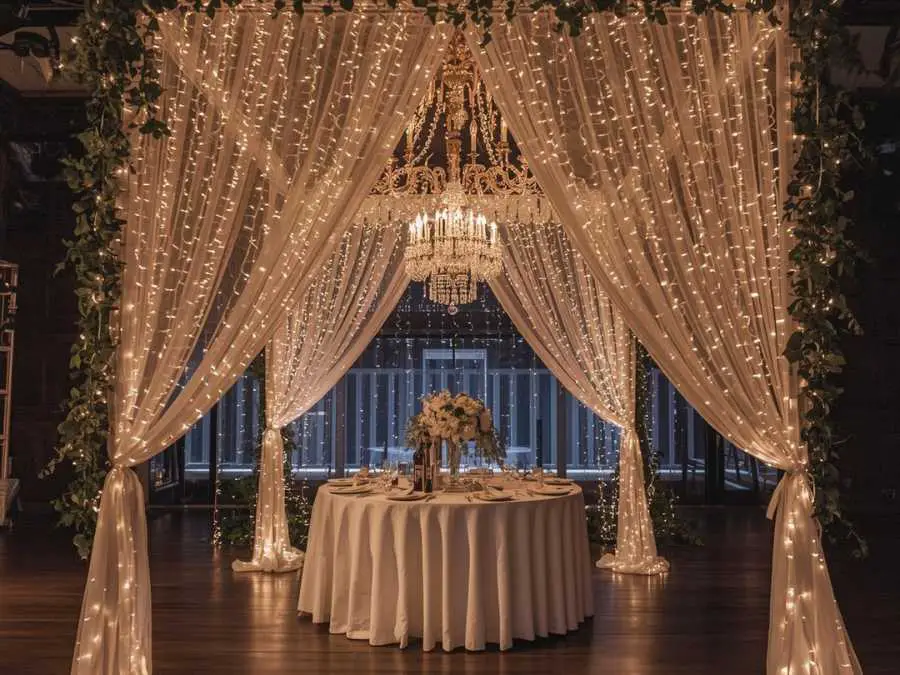 themed-lighting-wedding-ideas