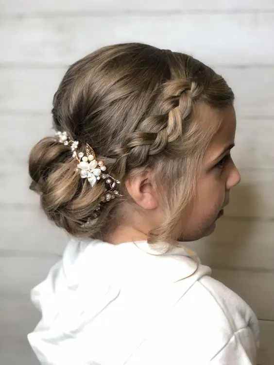 Twisted-Half-Up-Bun