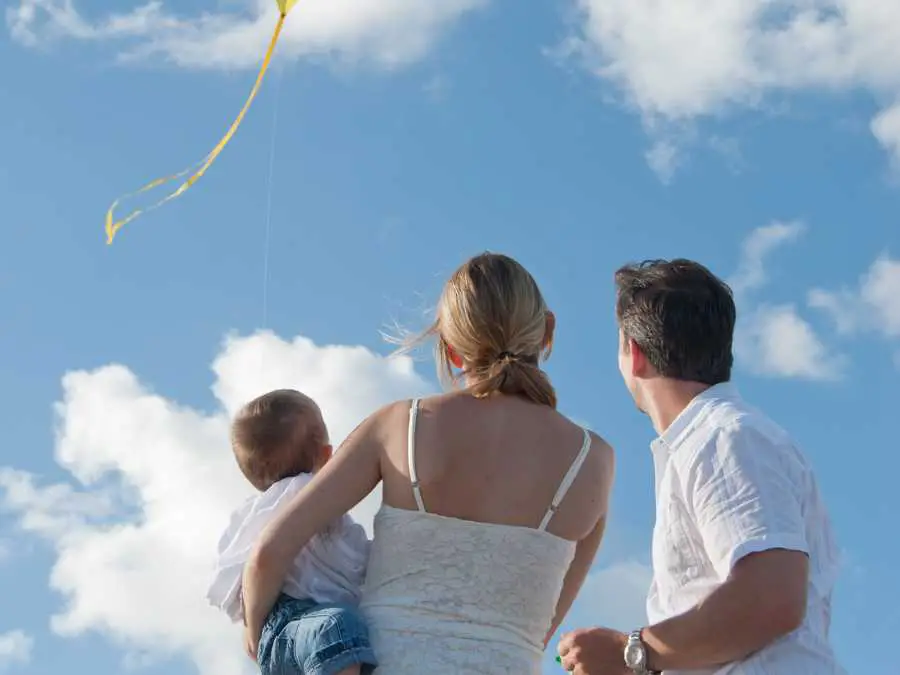 watch-the-sky-together-things-to-do-with-toddler