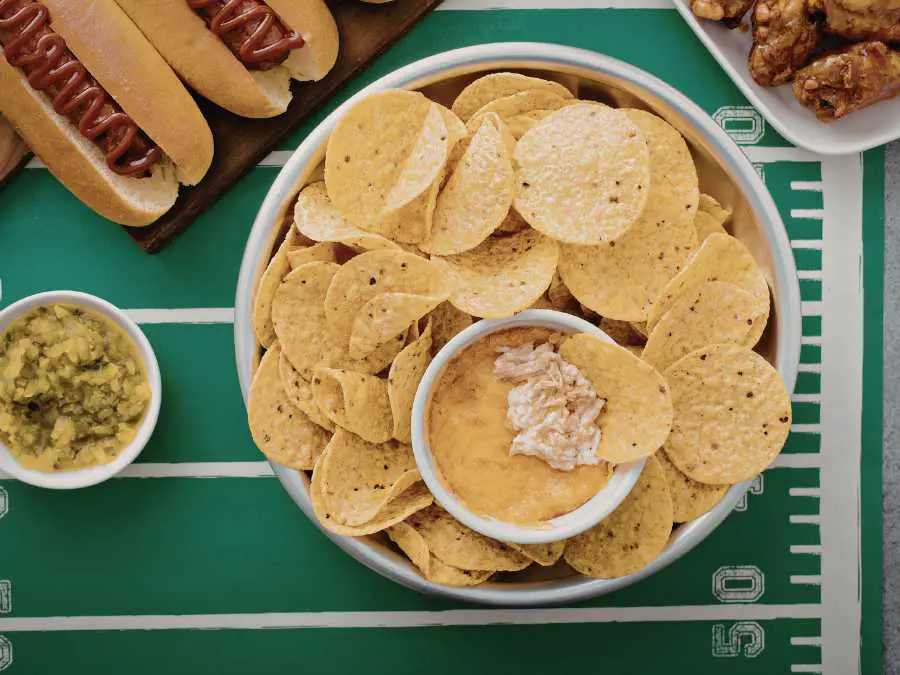 chips-and-dip-snacks-for-birthday-part