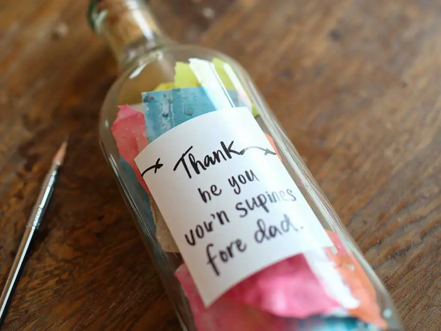 diy-message-in-a-bottle-father's-day-craft-for-kids