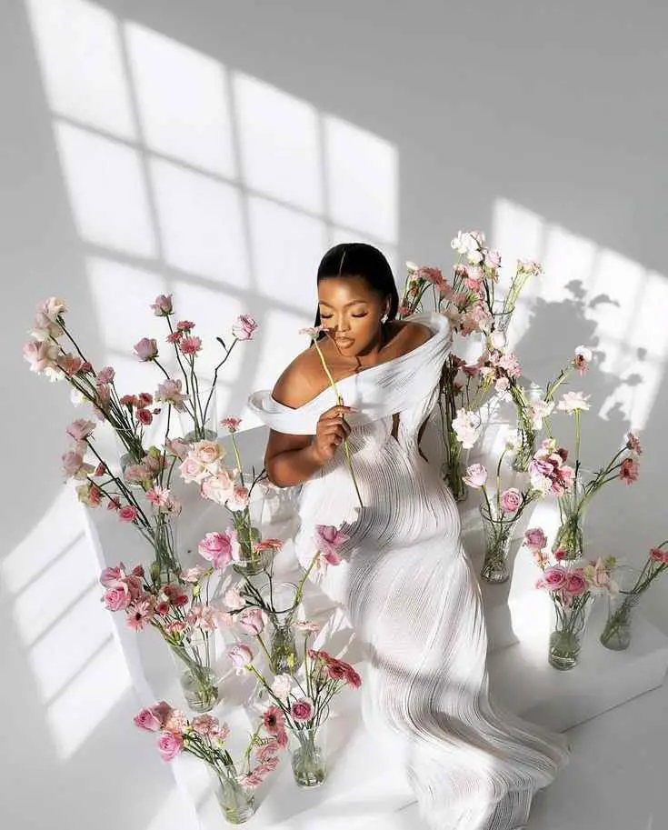 floral-dream-setup-birthday-photoshoot-ideas