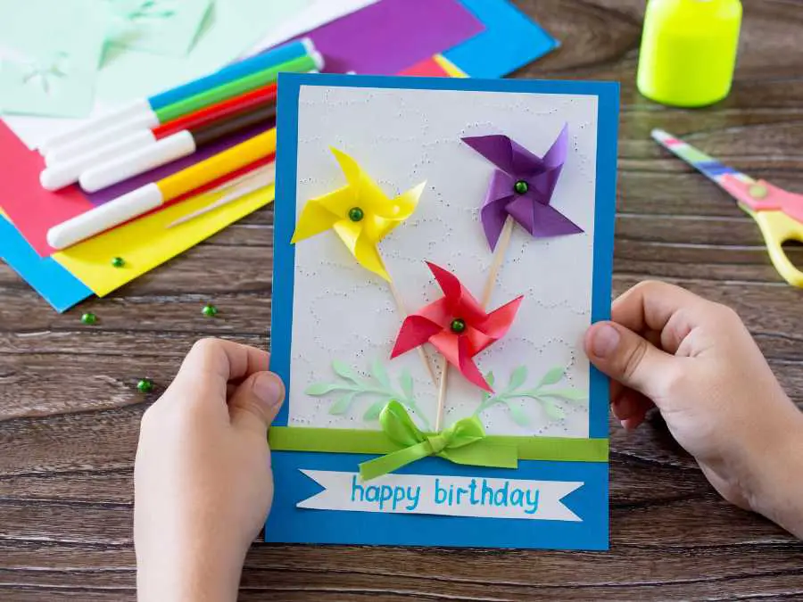 origami-decorated-card