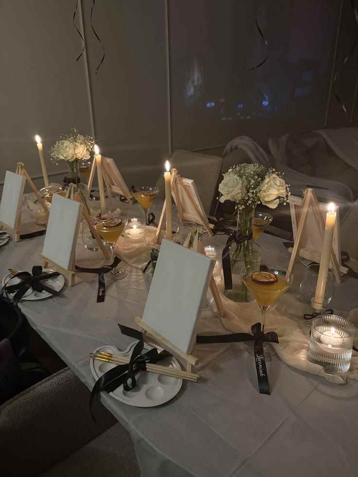 paint-and-sipnight-birthday-party-ideas