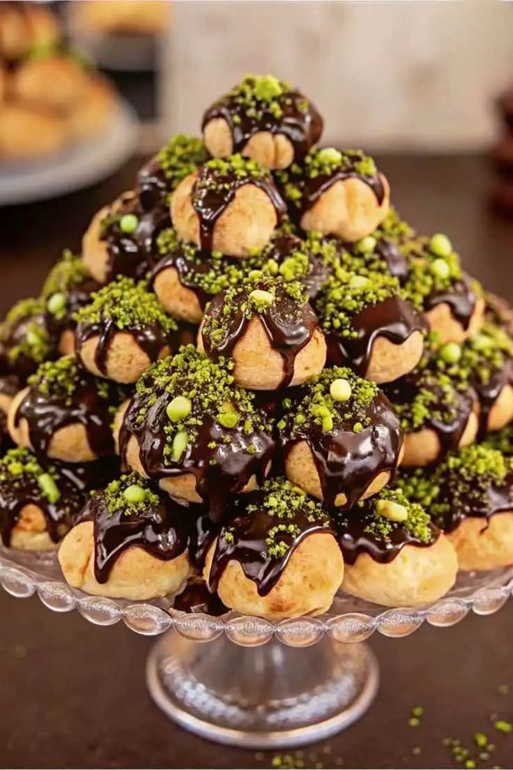 profiterole-stack