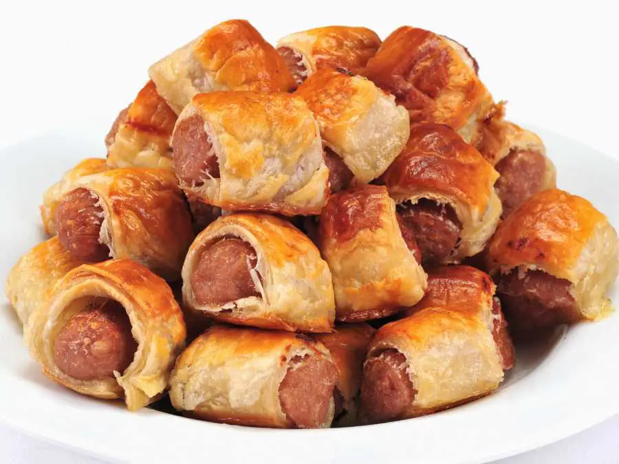 sausage-rolls-kids-birthday-party