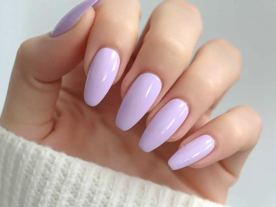 soft-lavender-nails