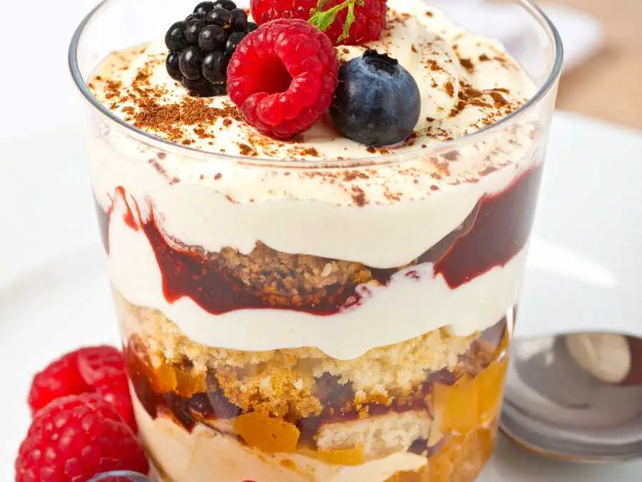 triffle-dessert-birthday-dessert-ideas
