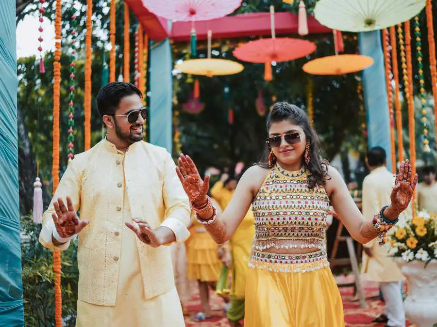 break-away-fom-traditional-wedding-fashion