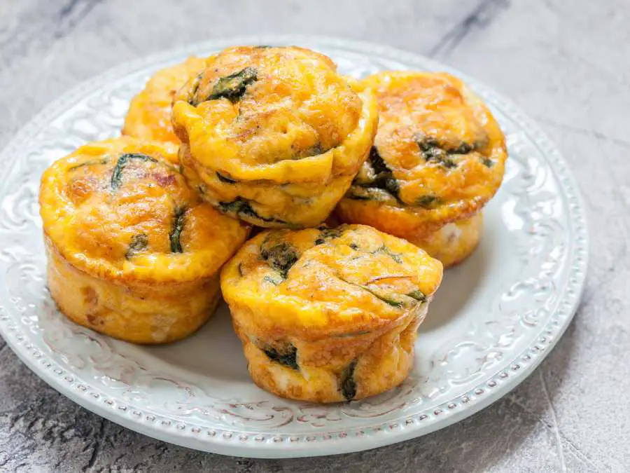 cheese-and-veggie-muffins-lunch-ideas-for-school