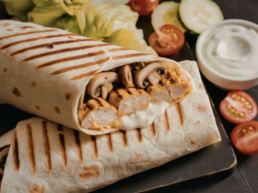 chicken-caesar-wraps